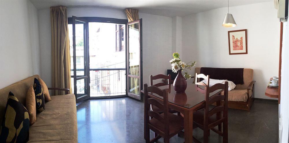 Apartamentos Santa Ana Гранада Екстериор снимка