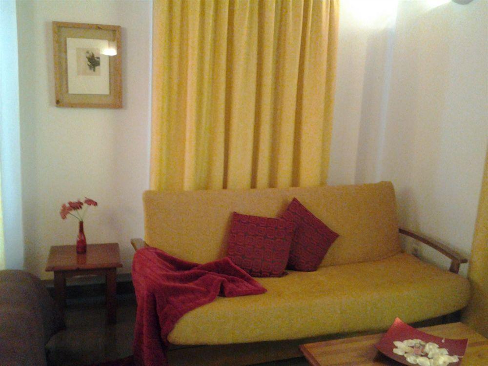 Apartamentos Santa Ana Гранада Екстериор снимка