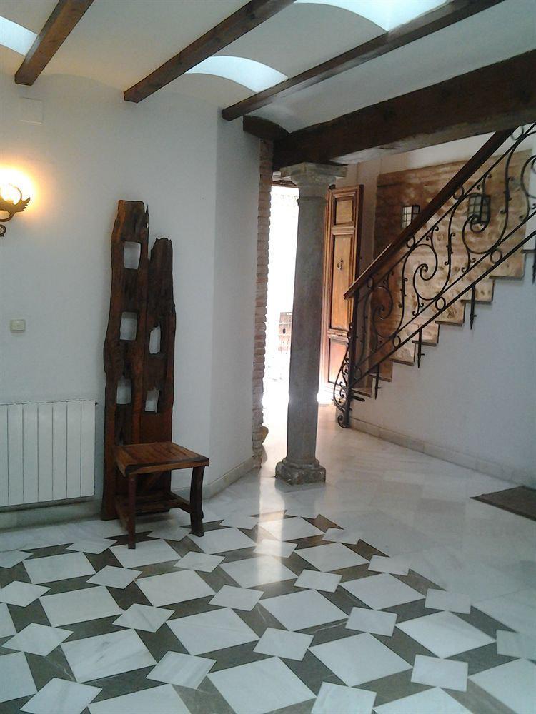 Apartamentos Santa Ana Гранада Екстериор снимка