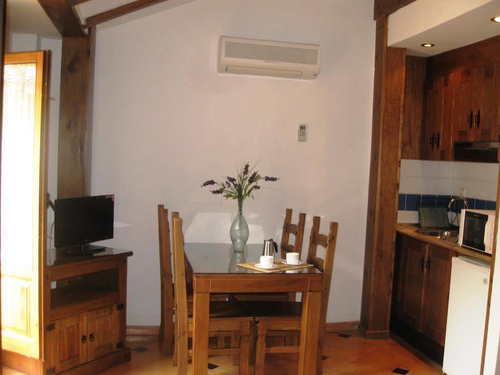 Apartamentos Santa Ana Гранада Екстериор снимка
